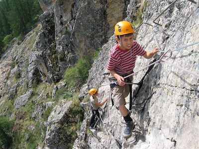 Escalade-enfants-Briançon